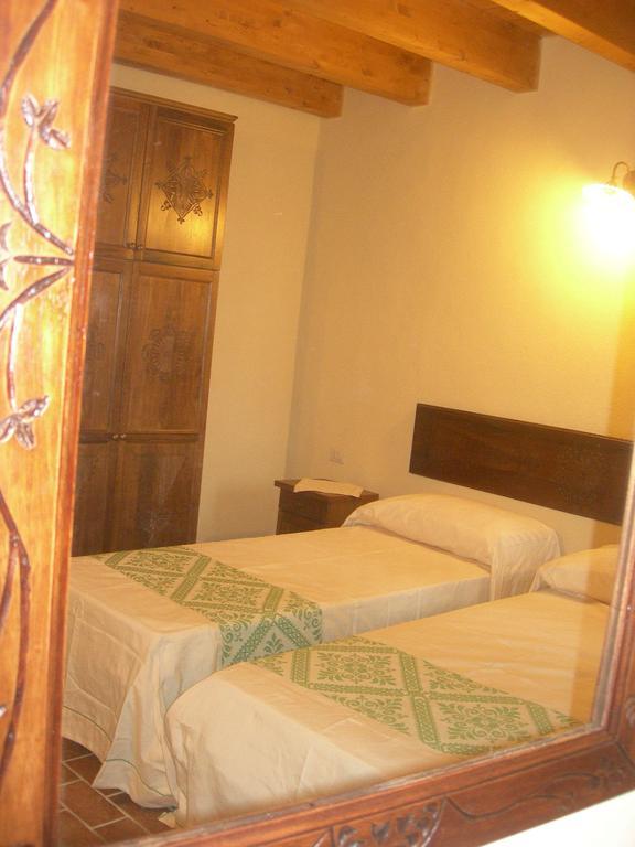 Agriturismo Battaglia Villamassargia Δωμάτιο φωτογραφία